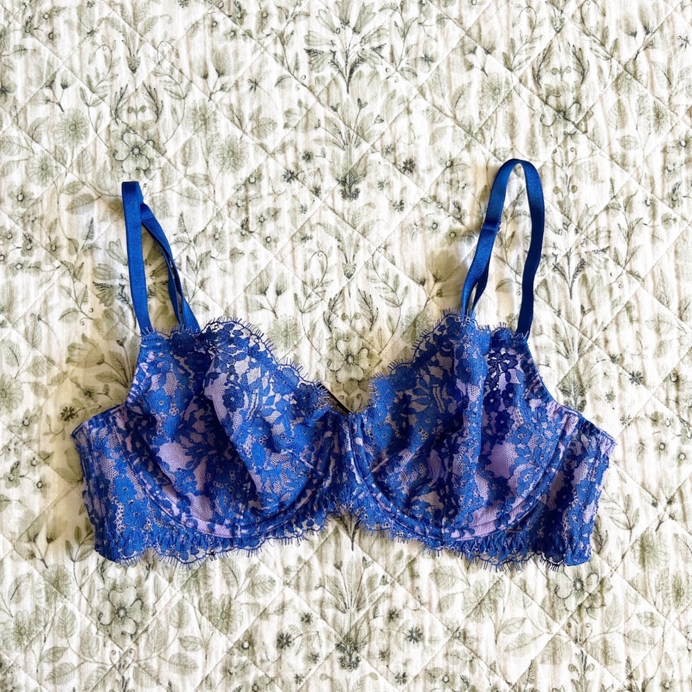 Victorias Secret Very Sexy Unlined Demi Bra Blue‎ Lavender Floral Lace 36B